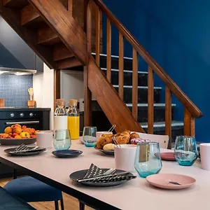New - Urbaine Au Coeur De - 6 Pers Apartment