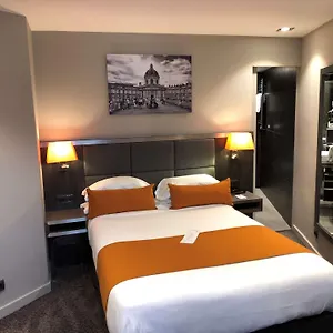 Western Empire Elysees Otel