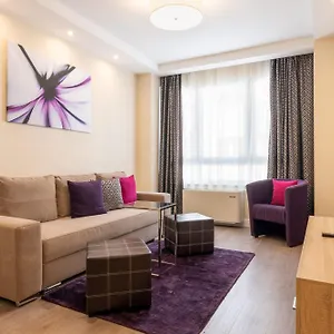 מלון Silver Crown & Residence, Palace Quarter בודפשט