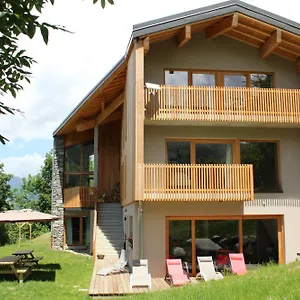 https://chalet-le-1000-thabor.hotels-rhonealpes.com